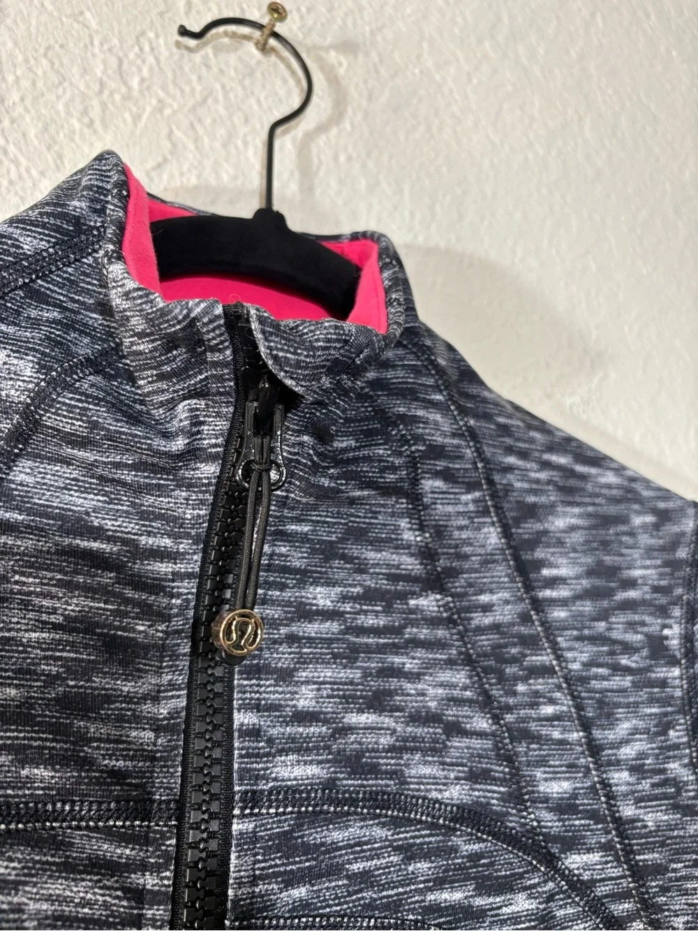 Lululemon Define Jacket Size 4 Black White Space Dye Full Zip Pink Collar